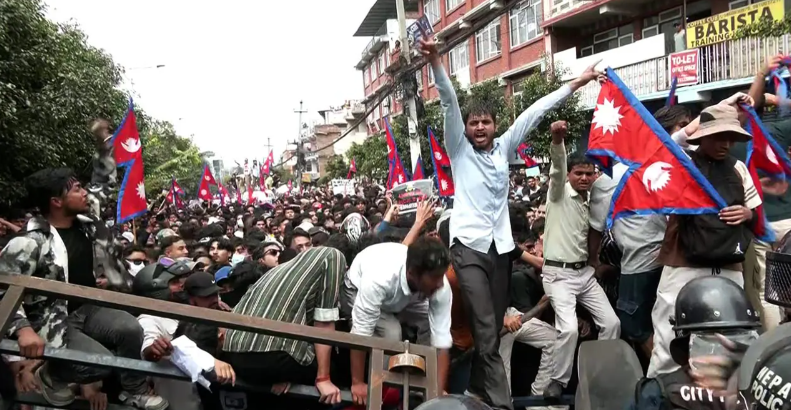Nepal Protest : ਭਾਰਤ ਨੇ ਨੇਪਾਲ ‘ਚ ਆਪਣੇ ਨਾਗਰਿਕਾਂ ਲਈ ਜਾਰੀ ਕੀਤੀ ਅਡਵਾਈਜ਼ਰੀ, ਬੇਲੋੜੀ ਯਾਤਰਾ ਤੋਂ ਬਚਣ ਦੀ ਸਲਾਹ