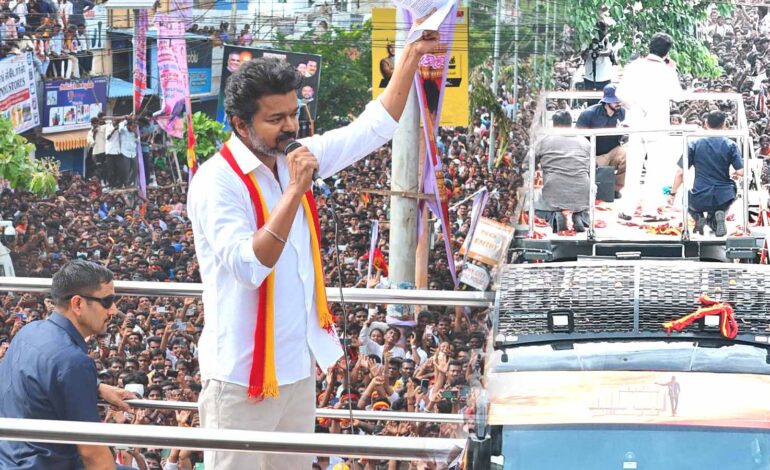 ਅਦਾਕਾਰ ਵਿਜੇ ਦੀ ਰੈਲੀ ’ਚ ਭਗਦੜ; ਅਚਾਨਕ ਬੇਹੋਸ਼ ਹੋਏ ਲੋਕ; ਬੱਚਿਆਂ ਸਮੇਤ 31 ਲੋਕਾਂ ਦੀ ਮੌਤ