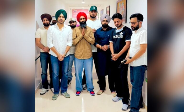 Rajvir Jawanda critical: ‘ਅੱਜ ਦੀ ਰਾਤ ਰਾਜਵੀਰ ਲਈ ਅਰਦਾਸ ਦੀ ਬਹੁਤ ਲੋੜ…’ ਕੰਵਰ ਗਰੇਵਾਲ ਨੇ ਪੰਜਾਬੀਆਂ ਨੂੰ ਕੀਤੀ ਭਾਵੁਕ ਅਪੀਲ