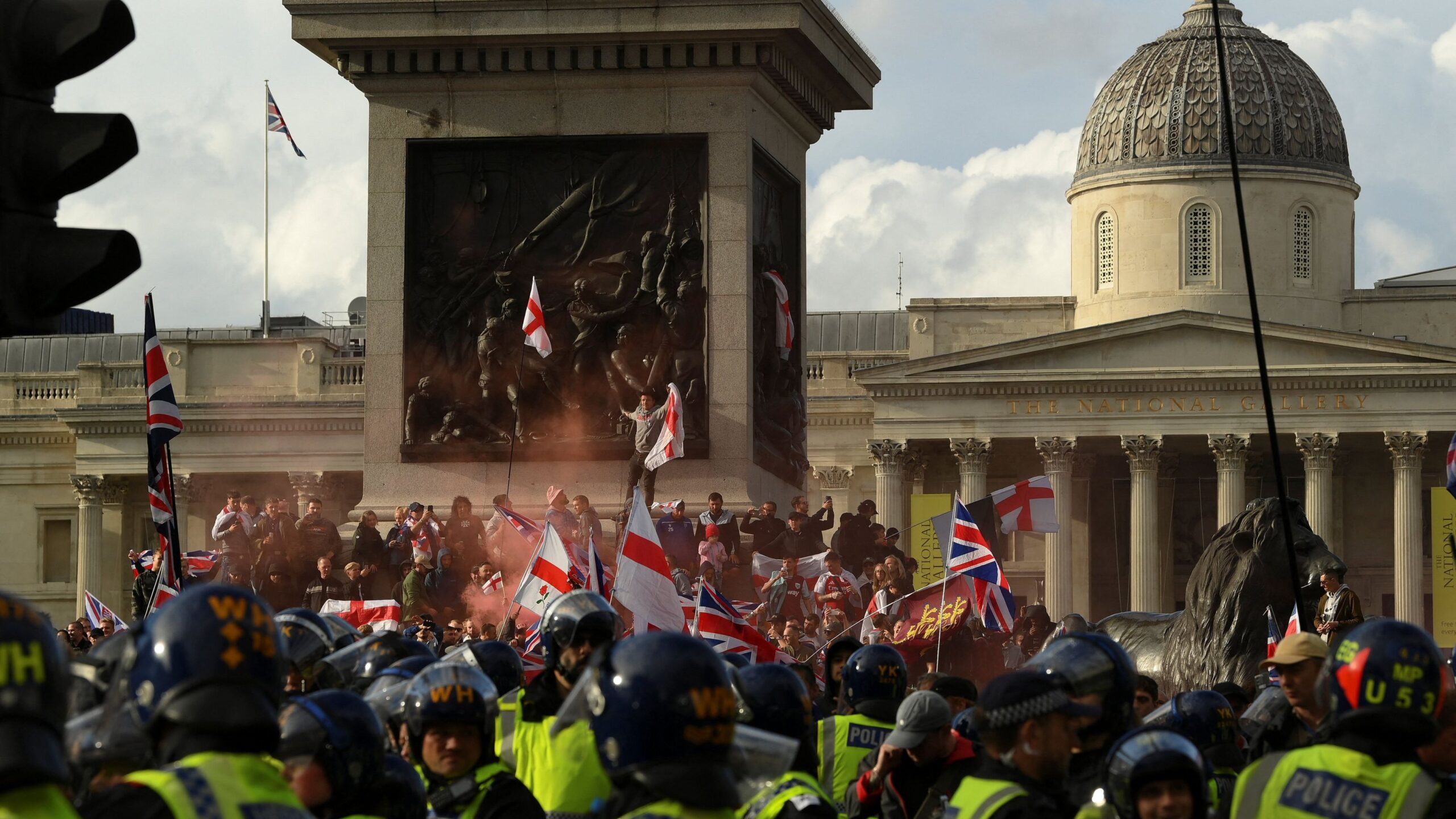 ‘ਆਈ ਲਵ ਮੁਹੰਮਦ’ ਵਿਵਾਦ: ਬਰੇਲੀ ਮਸਜਿਦ ’ਚ ਨਮਾਜ਼ ਤੋਂ ਬਾਅਦ ਪੁਲੀਸ ਤੇ ਲੋਕਾਂ ’ਚ ਝੜਪ