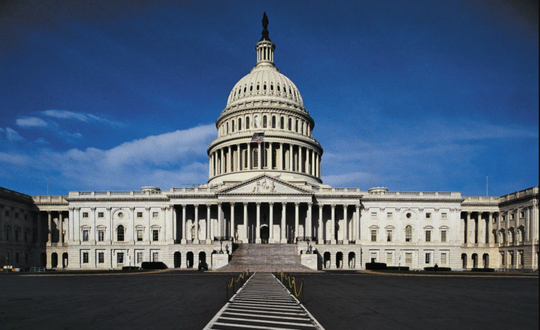 ਸਰਕਾਰ ਦਾ ਕੰਮਕਾਜ ਠੱਪ, ਅਨਿਸ਼ਚਿਤਤਾ ਦੇ ਨਵੇਂ ਦੌਰ ਦਾ ਸਾਹਮਣਾ ਕਰ ਰਿਹਾ ਅਮਰੀਕਾ