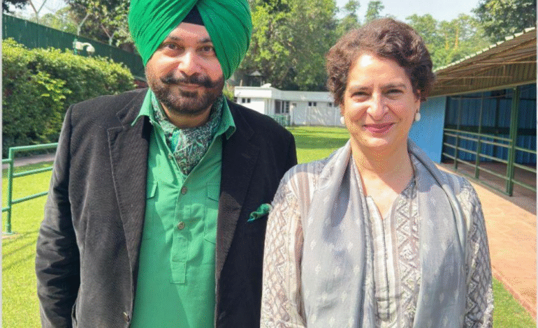 Navjot Sidhu politics: ਪੰਜਾਬ ਦੀ ਸਿਆਸਤ ‘ਚ ਹਲਚਲ! ਨਵਜੋਤ ਸਿੰਘ ਸਿੱਧੂ ਤੇ ਪ੍ਰਿਯੰਕਾ ਗਾਂਧੀ ਵਿਚਾਲੇ ਹੋਈ ਮੀਟਿੰਗ