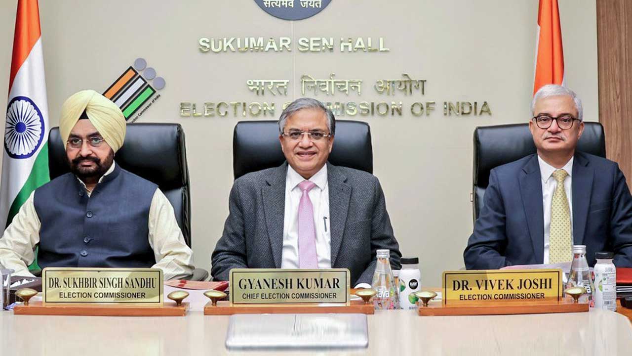 ਚੋਣ ਕਮਿਸ਼ਨ ਨੇ ਛੇ ਸੂਬਿਆਂ ਅਤੇ ਕੇਂਦਰ ਸ਼ਾਸਤ ਪ੍ਰਦੇਸ਼ਾਂ ਵਿੱਚ ਐੱਸ ਆਈ ਆਰ ਦੀ ਸਮਾਂ ਸੀਮਾ ਵਧਾਈ