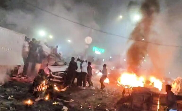 ਦਿੱਲੀ: ਲਾਲ ਕਿਲੇ ਨੇੜੇ ਕਾਰ ਵਿੱਚ ਧਮਾਕਾ; 8 ਹਲਾਕ; 24 ਜ਼ਖਮੀ; ਕਈ ਕਾਰਾਂ ਨੂੰ ਅੱਗ ਲੱਗੀ