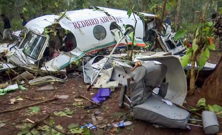 Air Ambulance Crash: ਰਾਂਚੀ ਤੋਂ ਦਿੱਲੀ ਜਾ ਰਹੀ ਹਵਾਈ ਐਂਬੂਲੈਂਸ ਹਾਦਸਾਗ੍ਰਸਤ; ਮਰੀਜ਼ ਤੇ ਚਾਲਕ ਦਲ ਸਮੇਤ 7 ਹਲਾਕ