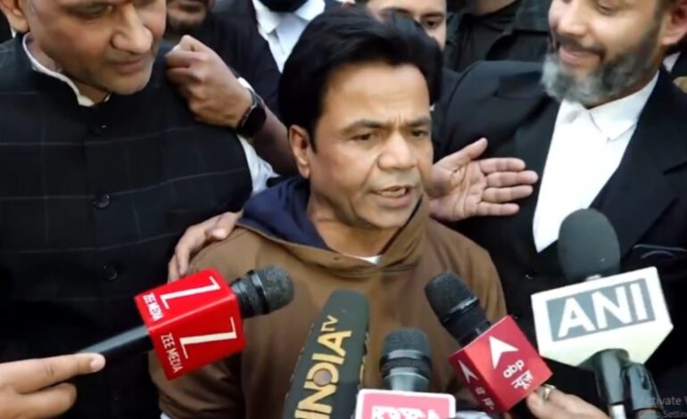 ਤਿਹਾੜ ਜੇਲ੍ਹ ਤੋਂ ਬਾਹਰ ਆਏ ਅਦਾਕਾਰ ਰਾਜਪਾਲ ਯਾਦਵ, ਬੋਲੇ- ‘ਪੂਰਾ ਦੇਸ਼, ਬਾਲੀਵੁੱਡ ਮੈਨੂੰ ਪਿਆਰ ਕਰਦਾ ਏ’