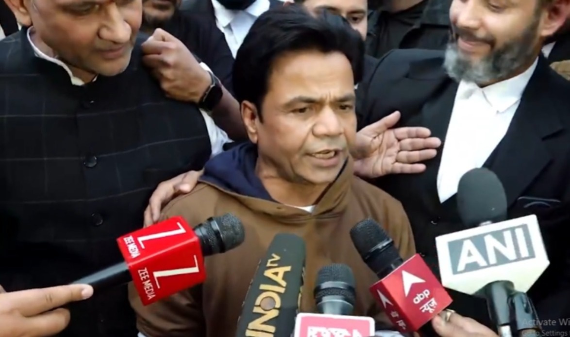 ਤਿਹਾੜ ਜੇਲ੍ਹ ਤੋਂ ਬਾਹਰ ਆਏ ਅਦਾਕਾਰ ਰਾਜਪਾਲ ਯਾਦਵ, ਬੋਲੇ- ‘ਪੂਰਾ ਦੇਸ਼, ਬਾਲੀਵੁੱਡ ਮੈਨੂੰ ਪਿਆਰ ਕਰਦਾ ਏ’