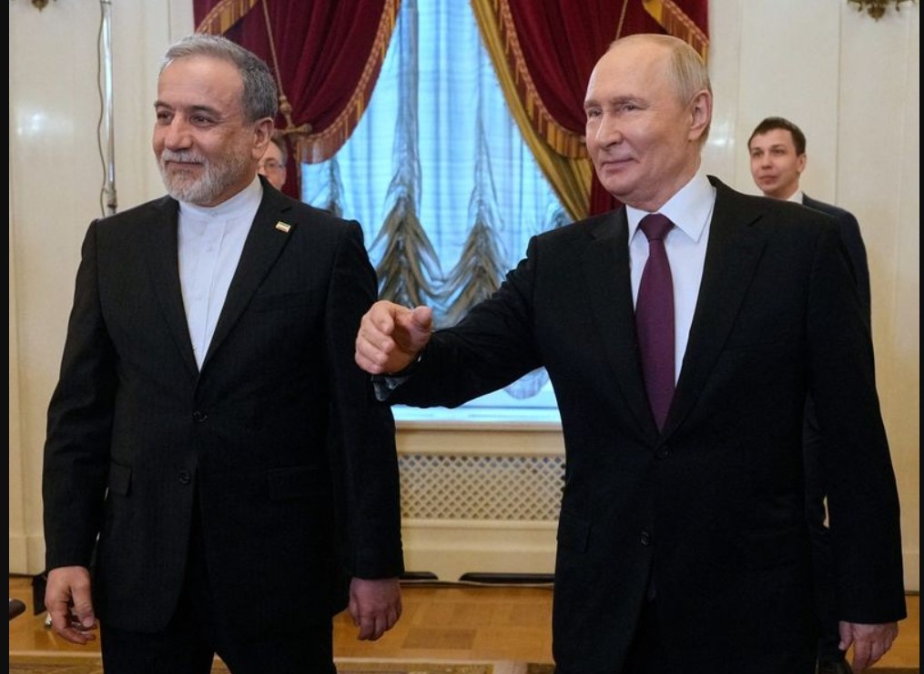 Iran-Russia ties: ਈਰਾਨੀ ਵਿਦੇਸ਼ ਮੰਤਰੀ ਅੱਬਾਸ ਅਰਾਘਚੀ ਰੂਸ ਪਹੁੰਚੇ, ਪਾਕਿਸਤਾਨ ਦੀ ਯਾਤਰਾ ਨੂੰ ਦੱਸਿਆ ‘ਲਾਭਦਾਇਕ’