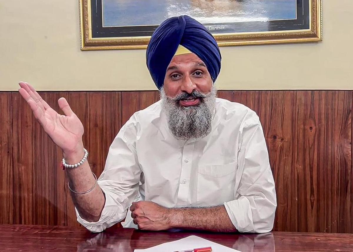 Majithia Police Station Case: ਬਿਕਰਮ ਮਜੀਠੀਆ ਨੂੰ ਦੋ ਸਾਥੀਆਂ ਸਣੇ ਮਿਲੀ ਪੱਕੀ ਜ਼ਮਾਨਤ