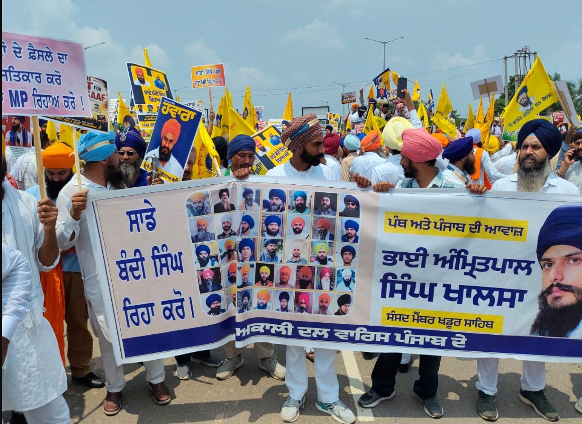 Chandigarh Protest Clash: ‘ਵਾਰਿਸ ਪੰਜਾਬ ਦੇ’ ਆਗੂ ਮਨਪ੍ਰੀਤ ਇਆਲੀ ਅਤੇ 14 ਹੋਰਨਾਂ ਵਿਰੁੱਧ ਕੇਸ ਦਰਜ