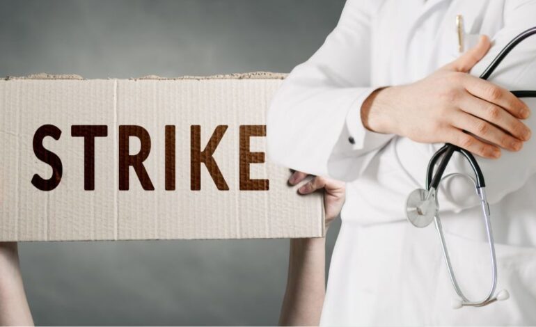 Punjab Doctors Strike: ਪੰਜਾਬ ਵਿਚ ਆਮ ਆਦਮੀ ਕਲੀਨਿਕਾਂ ਦੇ ਡਾਕਟਰ, ਫਾਰਮਾਸਿਸਟ ਤੇ ਨਰਸਾਂ ਦੀ ਭਲਕ ਤੋਂ ਹੜਤਾਲ